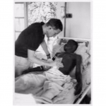 a-biafran-sympathizer-treating-the-sick